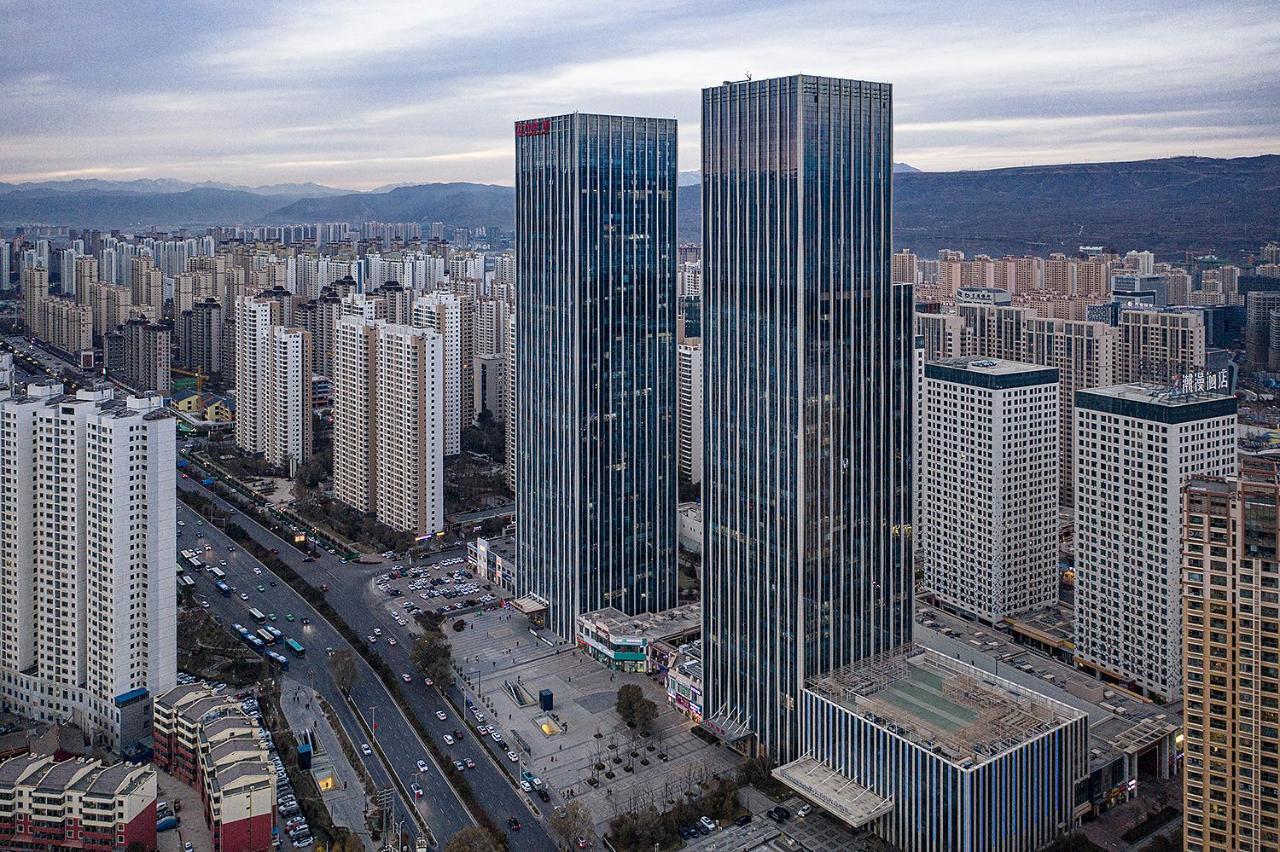 Wanda Vista Xining Hotell Exteriör bild